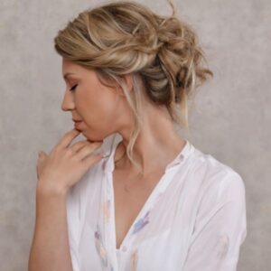 Messy Bun Hairstyles Esente Wimbledon